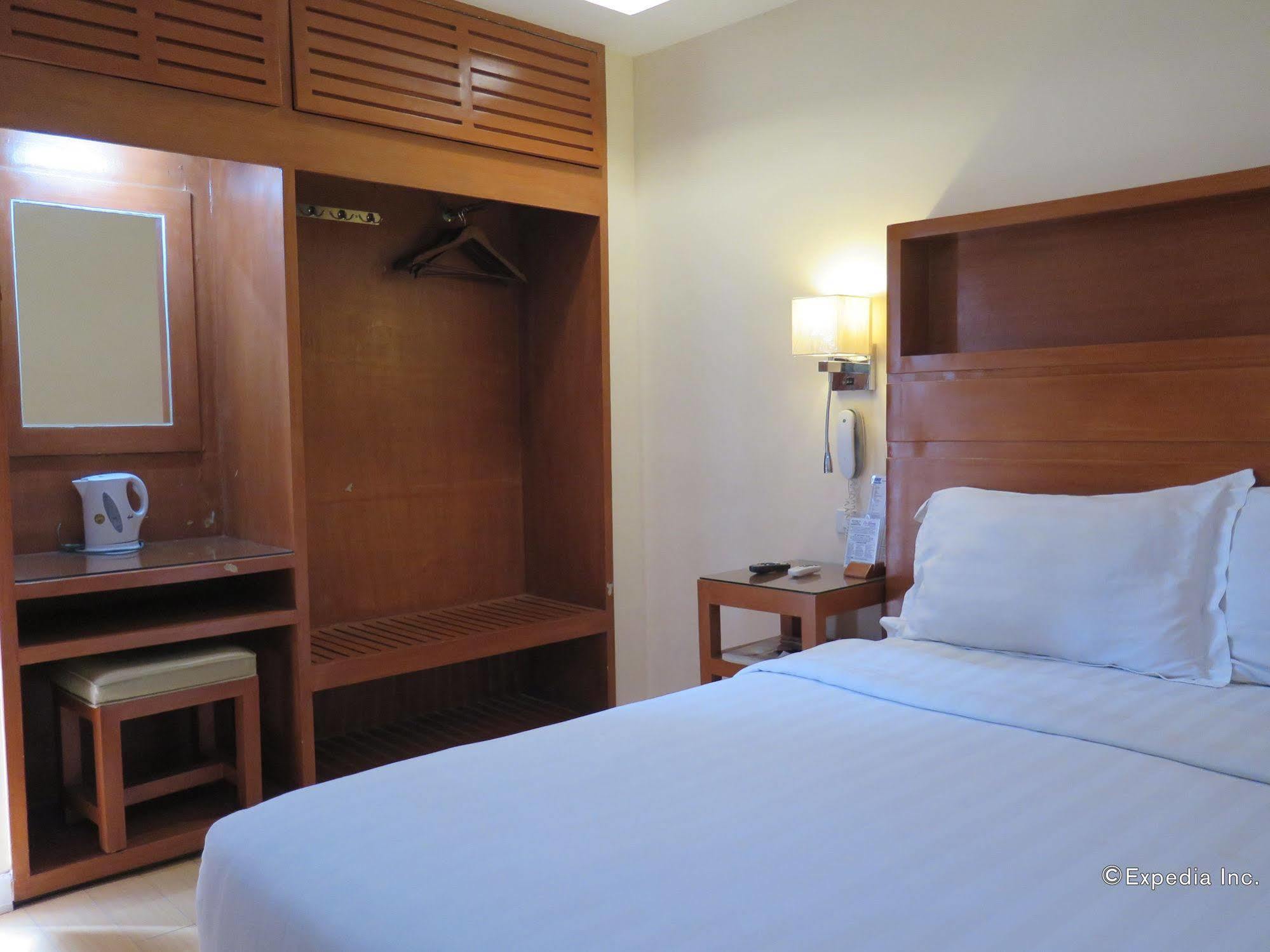 La Gloria Residence Inn Cebu Zewnętrze zdjęcie